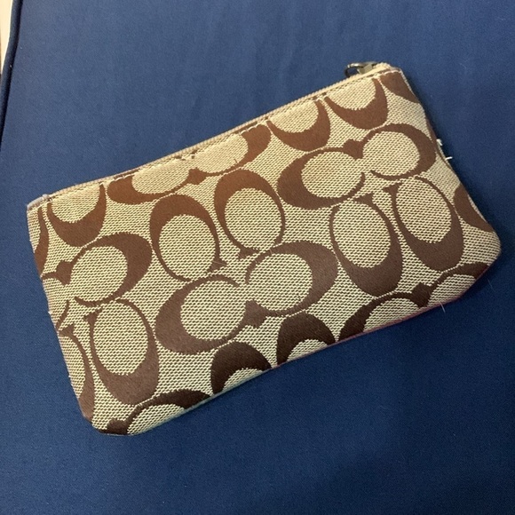 Small coach wristlet - Picture 2 of 5